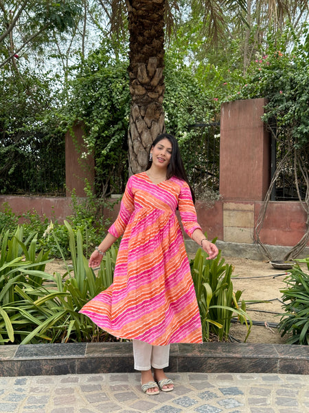 Laharia Lace kameez - Jonaya