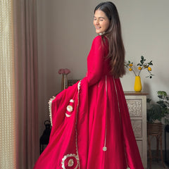 Rose blooming heavy Anarakali Jonaya