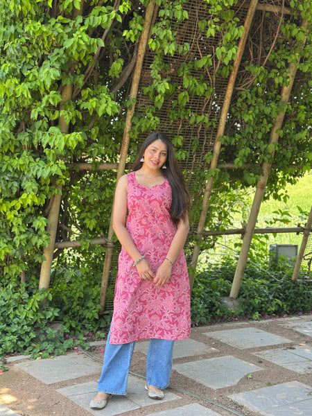 Adoring pink flowery straight kameez - Jonaya
