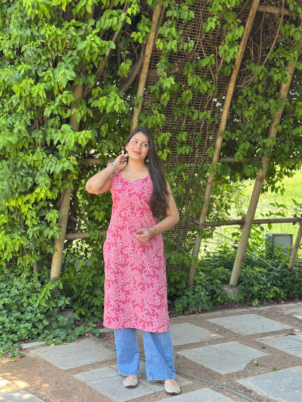 Adoring Pink Flowery Straight Kameez - Jonaya