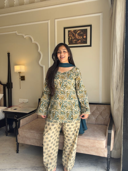 Beige teal garden farshi salwar set Jonaya