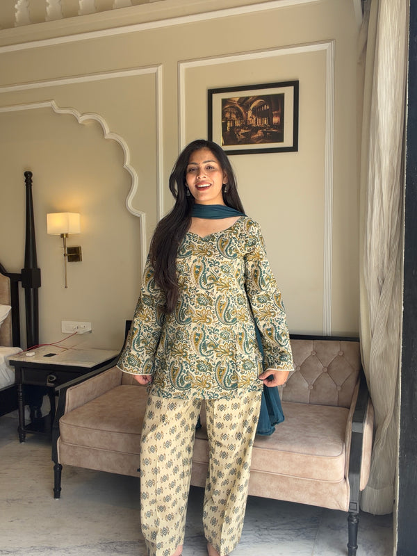 Beige teal garden farshi salwar set Jonaya