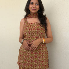 Maroon hearts cut sleeve Y2k fit Jonaya