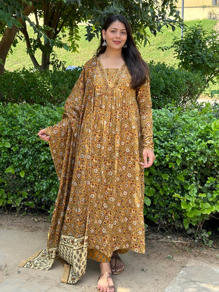 Rusty mustard lace suit set - Jonaya