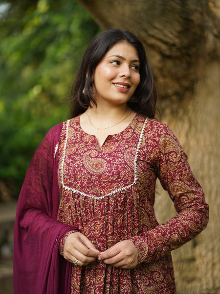 Maroon paisley lace Flair suit set Jonaya