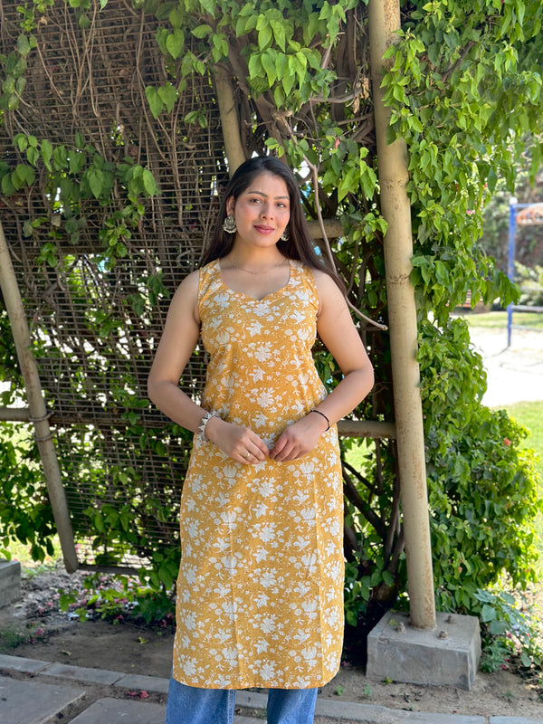 Yellow Noor Floral Straight Kameez - Jonaya