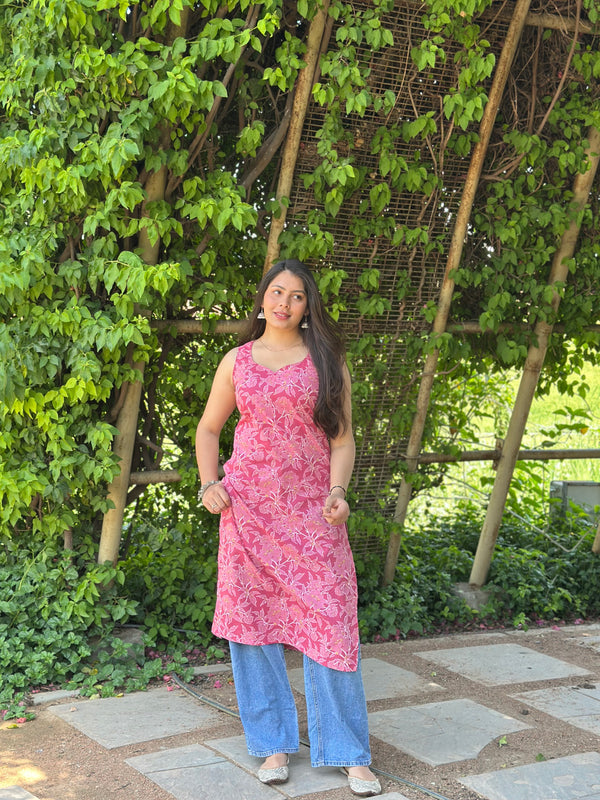 Adoring Pink Flowery Straight Kameez - Jonaya