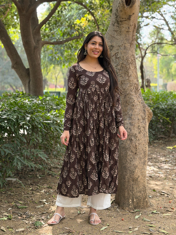 Brown beige gulab kameez Jonaya