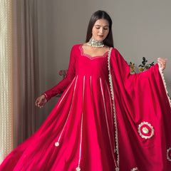 Rose blooming heavy Anarakali Jonaya