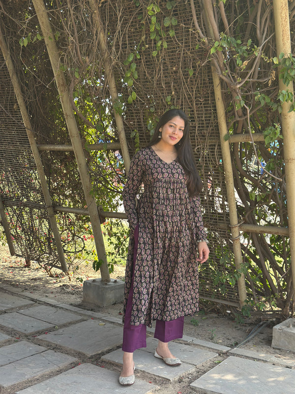 Black Purple High Slit Flared Kameez - Jonaya