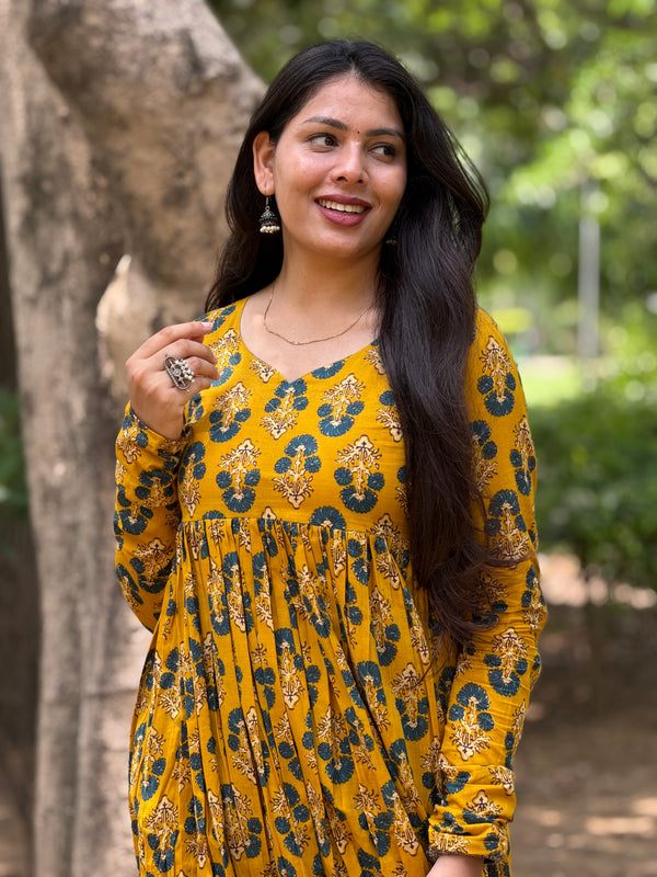 Pretty teal mustard kameez Jonaya
