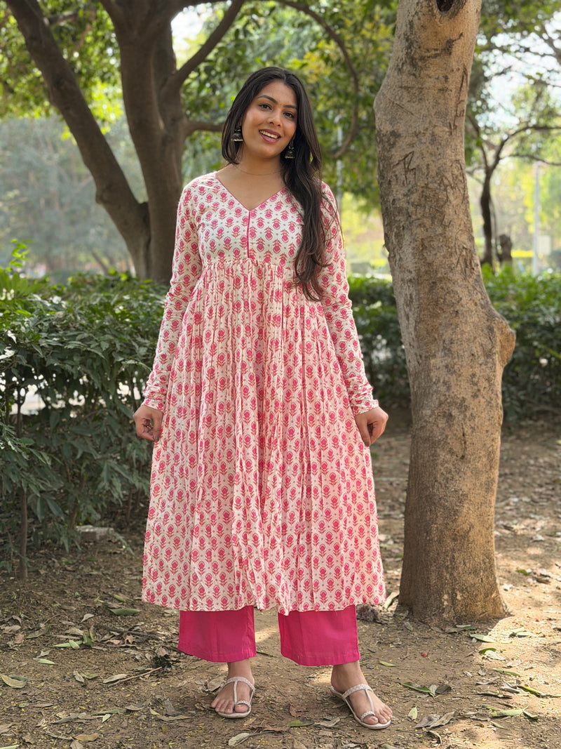 Pink fool patti flare kameez Jonaya