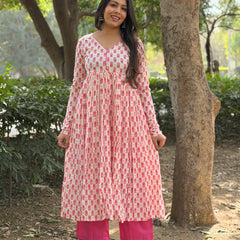 Pink fool patti flare kameez Jonaya
