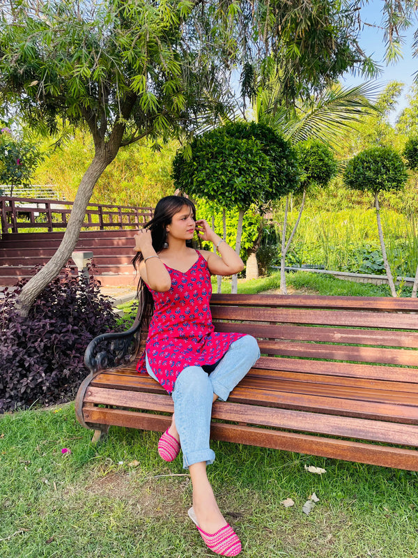 Strap Kurti - Jonaya