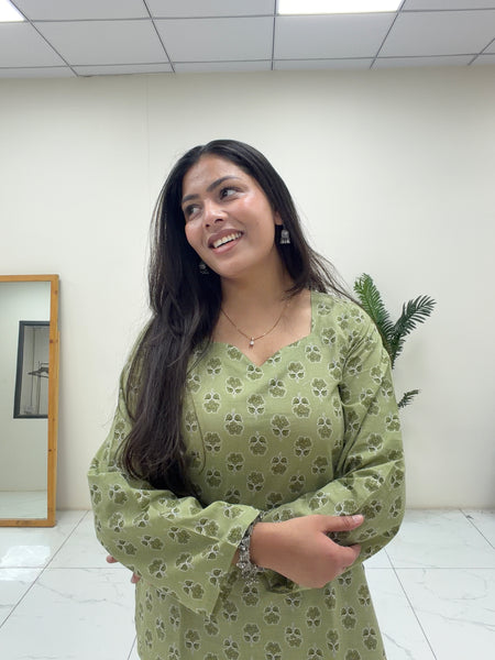 Pista green short Kurti Jonaya
