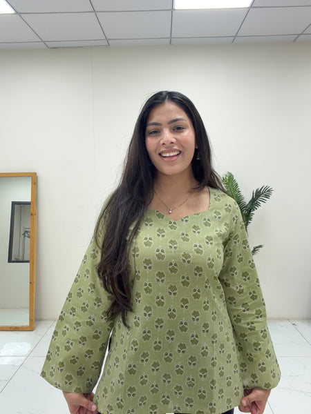 Pista green short Kurti Jonaya